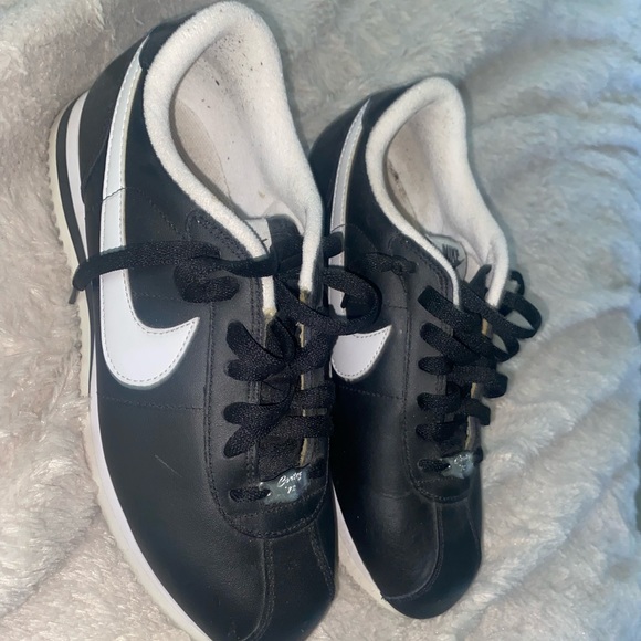 COPY - Nike Cortez - Picture 1 of 6
